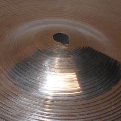 Vintage 1967 Zildjian Matched Set of Cymbals 20" ride, 17" sizzle crash, 14" super-thin hi-hats image 10