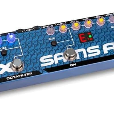 Mint Tech 21 FR-BASS-V2 SansAmp Bass Fly Rig V2 Bundle w/ 2x Strukture S6P48 Woven Right Angle Patch Cables, 12x Fender Picks and Liquid Audio Polishing Cloth image 2