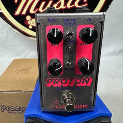 3 Leaf Audio Proton MkIV mk4 v4 Envelope Filter Pedal with Box image 2