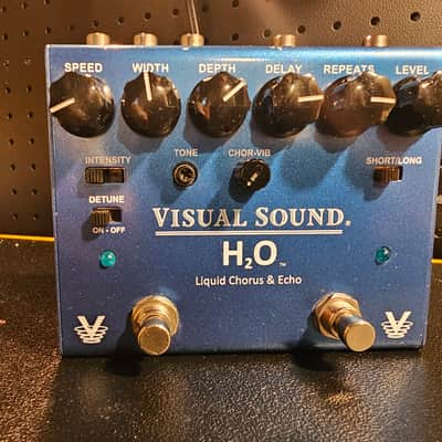 Visual Sound H2O V3 Chorus and Echo 2010s - Blue image 1