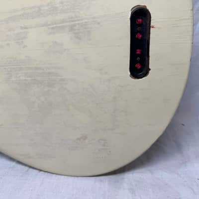 Gibson The Grabber 4-string Bass - truss rod maxed / AS-IS - Rare - White image 13