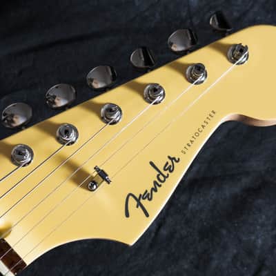 Fender Japan Mami Stratocaster Omochi 2022 - Vintage White - EXCELLENT condition image 10