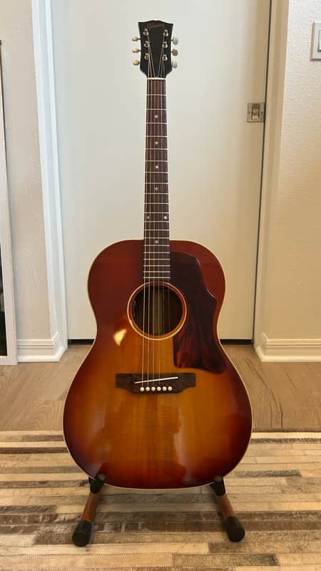 Gibson B-25 3/4