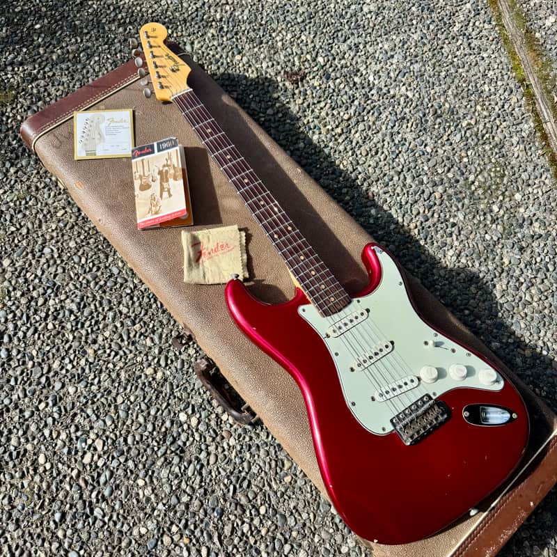 1960 Fender Stratocaster - Candy Apple Red image 1
