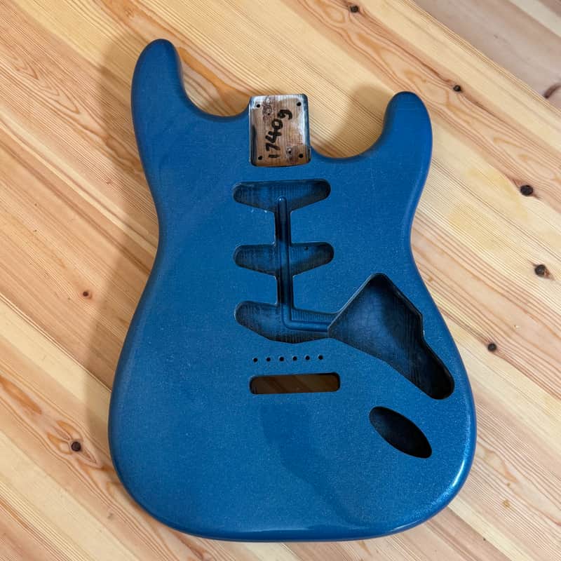 1740g Kohlin Guitars S-Type Roasted Pine replacement body Aged Nitro Relic Vintage blue sparkle Made in Sweden image 1