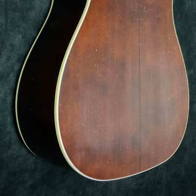 Gibson Custom 1942 Banner J-45 Reissue, Heavy Aged, Vintage Sunburst image 5