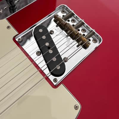 Fender American Professional Telecaster with Maple Fretboard 2017 - 2019 - Candy Apple Red image 6