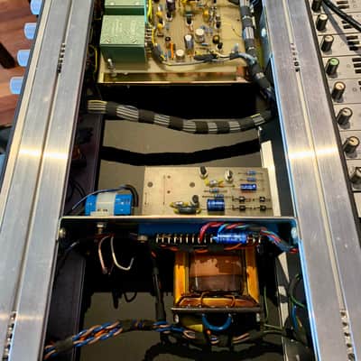 Neve 33609 Discrete Stereo Compressor / Limiter Metal Knob 1970s - Blue image 8