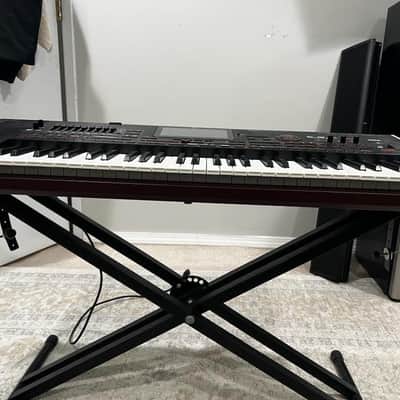Korg Pa4X 61-Key Professional Arranger 2010s - Black image 3