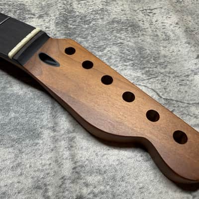 BMC Guitar Neck Tele® Telecaster® 22 Fret Roasted Flame Maple With Rosewood Fingerboard Nitro Lacquer Rounded Fret Ends 9.5 Radius Stainless Steel Frets. (TN102) image 2