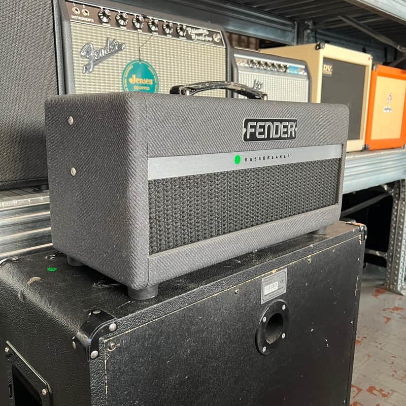 Fender Bassbreaker 15 Head image 1