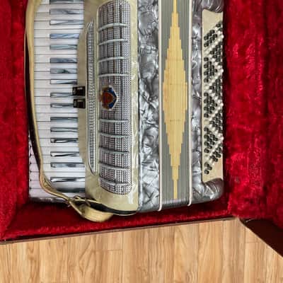 Noble Accordion Est. 1950s image 1