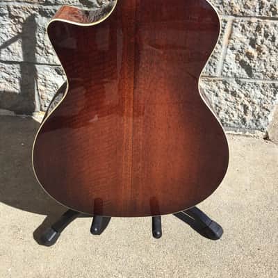 Eastman AC322CE Solid Sapele/Sitka Spruce Grand Auditorium Cutaway with Electronics Natural image 6