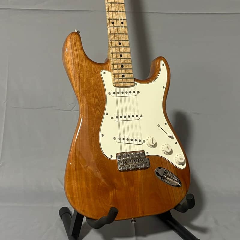 Vellvett S Style Stratocaster - Natural Finish with Fender Player electronics + Eric Clapton Mod image 1