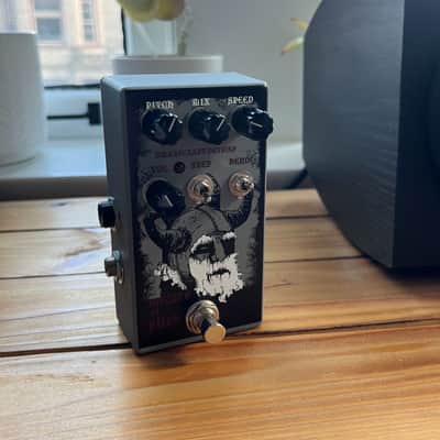 Dwarfcraft Devices Wizard of Pitch | Reverb