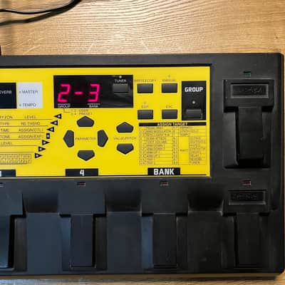Boss ME-8B Bass Multiple Effects Pedal 1996 - 2001 - Black and Yellow image 4