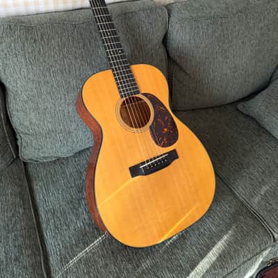 Martin Custom Shop 00-18, QUILTED MAHOGANY BACK AND SIDES image 1