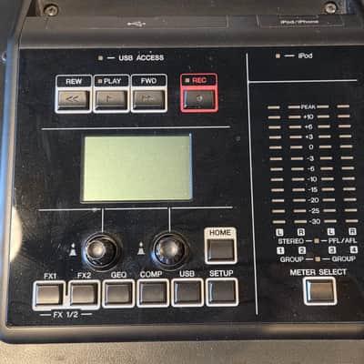 Yamaha MGP32X 32 Channel Analog Mixing Console image 4