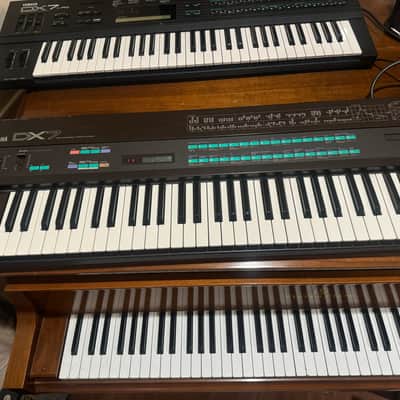 Yamaha DX7 FM Synthesizer - Excellent