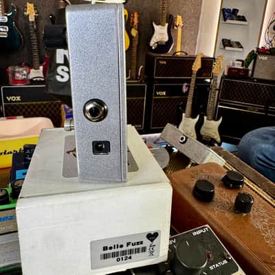 Smart Belle Fuzz Super Limited Edition Made in USA S/N : 0124 image 10