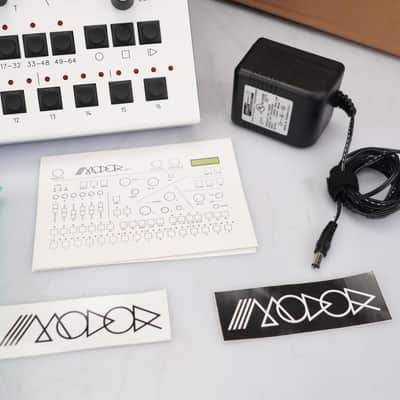 Modor DR-2 Digital Drum Synthesizer w/ Box #58732 image 5