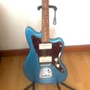 Fender CME Exclusive Classic Player Jazzmaster with Pau Ferro Fretboard 2018 Lake Placid Blue (upgraded to HH)