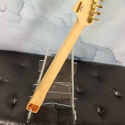 Squier 40th Anniversary Stratocaster Loaded Neck with Bound Laurel Fingerboard, Block Inlays Bild 4