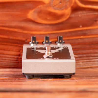 Wren and Cuff - Box of War image 3