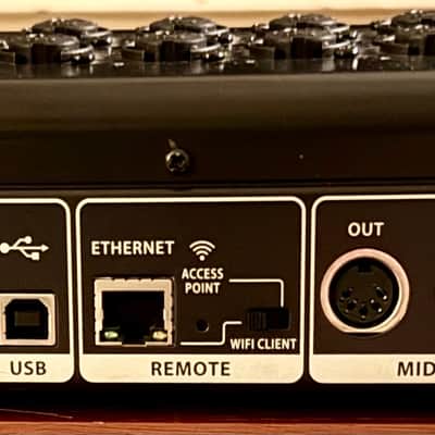 Behringer X AIR X18 18-Channel Digital Desktop Mixer image 4