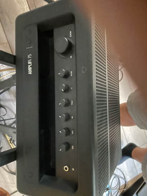Line 6 AMPLIFi 75 75-Watt Stereo Digital Modeling Guitar Combo image 1