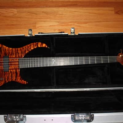 Peavey  Cirrus 5 Quilt Top Tiger Eye 2006 MINT image 3