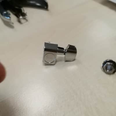 Fender 099-0820-100 American Standard Stratocaster/Telecaster Tuning Heads (6) Chrome image 5