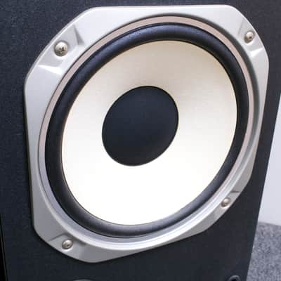 LXI Series 3-Way 8Ω 100W Hi-Fi Speaker Pair image 5