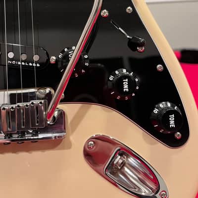 Fender Stratocaster 2022 (Mod Shop) - Desert Sand image 8