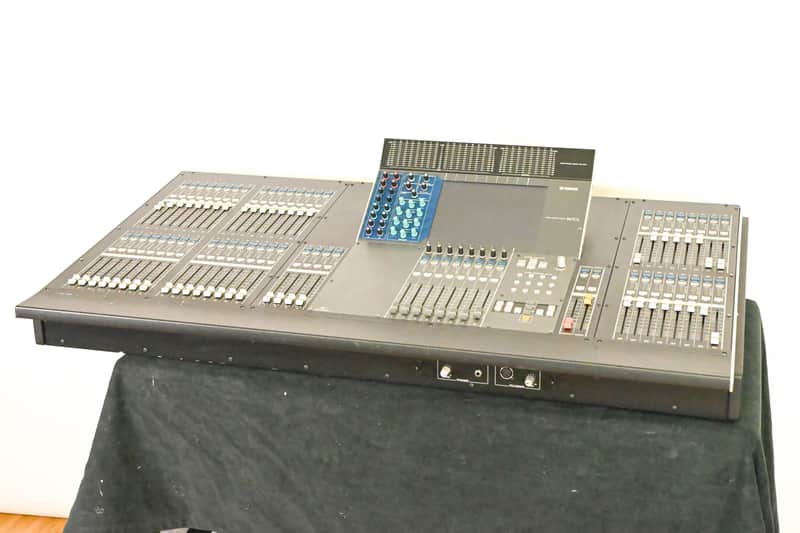 Yamaha M7CL-48 48-Channel Digital Audio Mixing Console CG01Z16 *ASK FOR SHIPPING* image 1