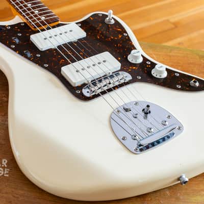 2014 Fender Japan Jazzmaster 62 Vintage Reissue Olympic White Tortoishell - cool MIJ! image 9