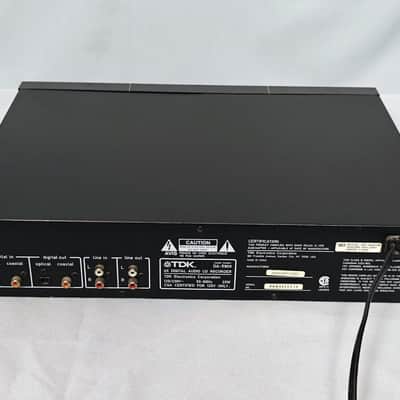TDK DA-5900 Digital Audio 4x Dubbing CD Recorder/Player No Remote image 12