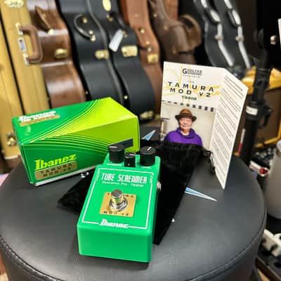 **SIGNED** Ibanez TS808 Tube Screamer with V2 Tamura Mod 2021 - Present - Green image 3