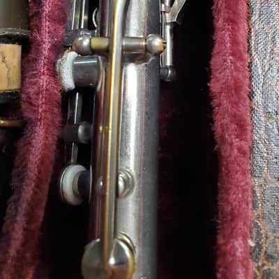 AT Metal Clarinet in Bb new leather pads 1930's ? 1940's - Nickel chrome VIDEO image 19