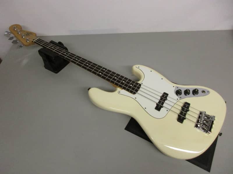 Fender MIM Jazz Bass 1993 White | Reverb