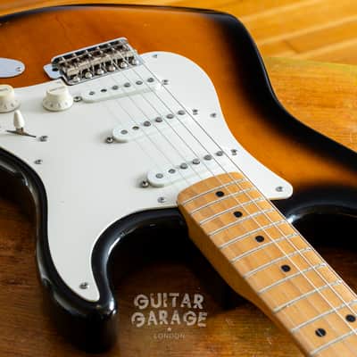1991 Fender American Vintage 57 Stratocaster 2-tone Sunburst - AVRI - with original hardcase and accessories image 14
