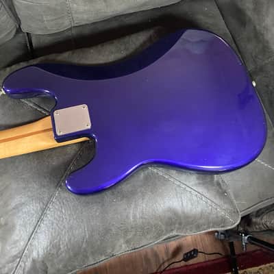 Fender Precision bass 1996 - Electric blue image 4