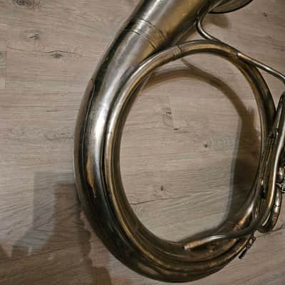 Helicon Eb Tuba Soviet 3 Valves Brass Pipe Wind Instrument Horn USSR Vintage and Rare image 2