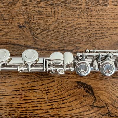 Used Yamaha YFL-221 Student Flute FULLY SERVICED image 3