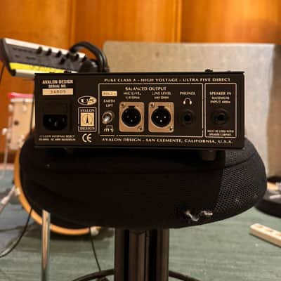 Avalon U5 Direct Box / Instrument Preamplifier 2010s - Silver image 3