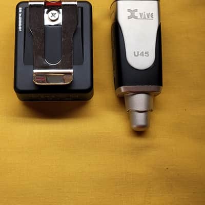 Xvive U45 In-Ear Monitor System (#2) image 2