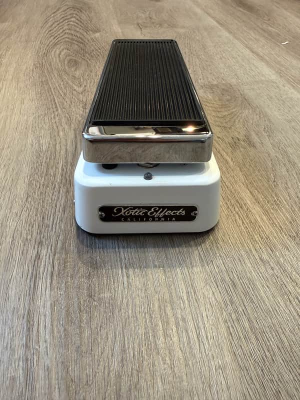 Xotic Xotic XW-1 Wah Pedal 2024 - White image 1