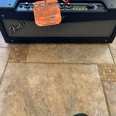 Fender Mustang V V.2 150-Watt Modeling Guitar Amp Head 2013 - 2016 - Black image 1