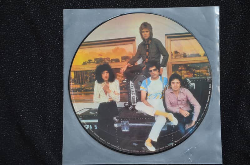 Rare Pictured Vinyl Record "Queen - Jazz" image 1