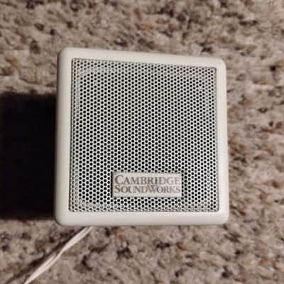 Cambridge Soundworks PCWorks Multimedia System with Subwoofer and 4 Satellite Speakers image 7